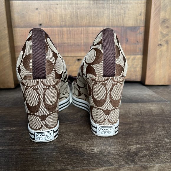 Coach Wedge Women’s shoe size 8m. - Picture 9 of 12